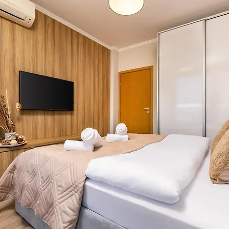 Apartmán Royal 1 Bedroom In Highest Floor *